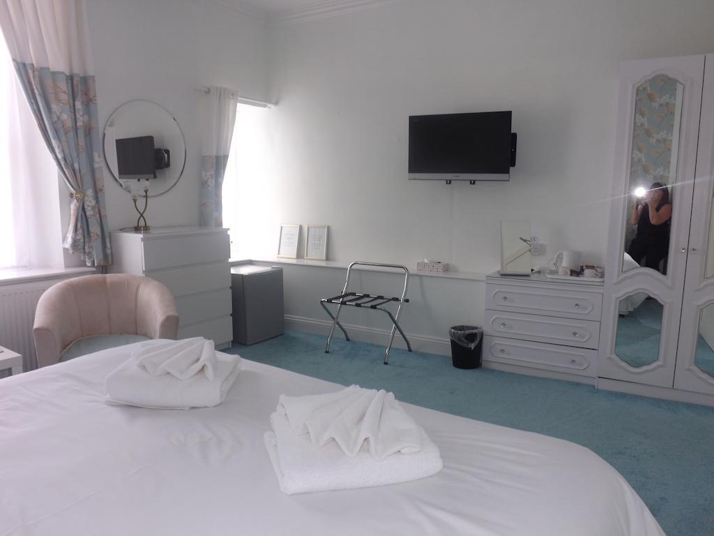 The Rosita Hotel Weston-super-Mare Room photo